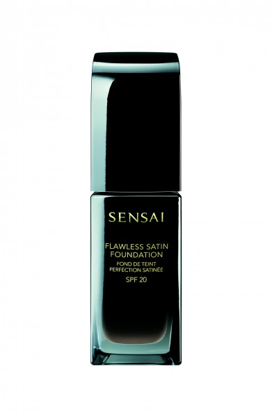 SENSAI FOUNDATIONS FLAWLESS SATIN FOUNDATION